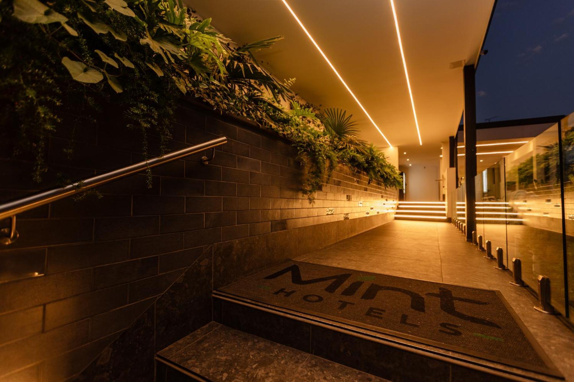 Mint Hotel 84 On Katherine Johannesburgo Exterior foto